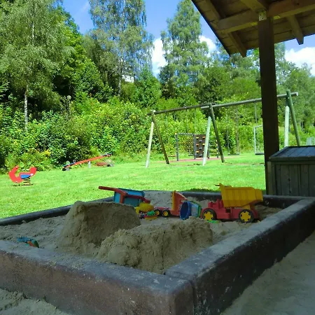 Edel Шмалленберг