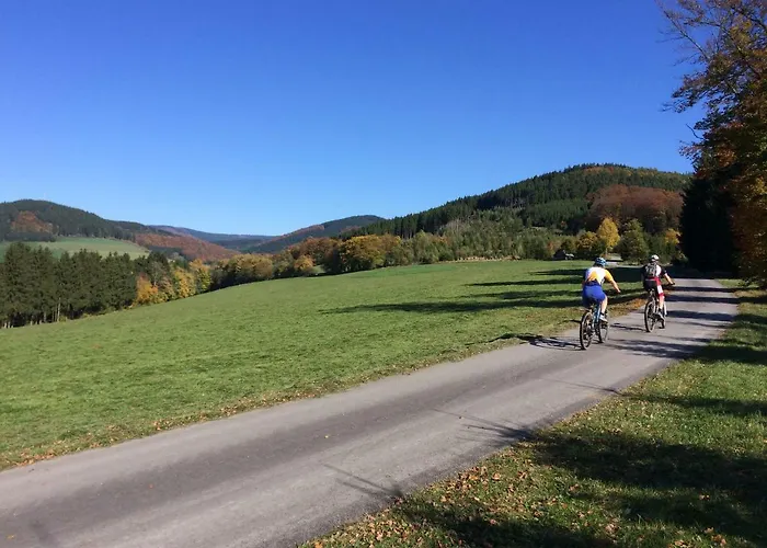 Edel * שמאלנברג